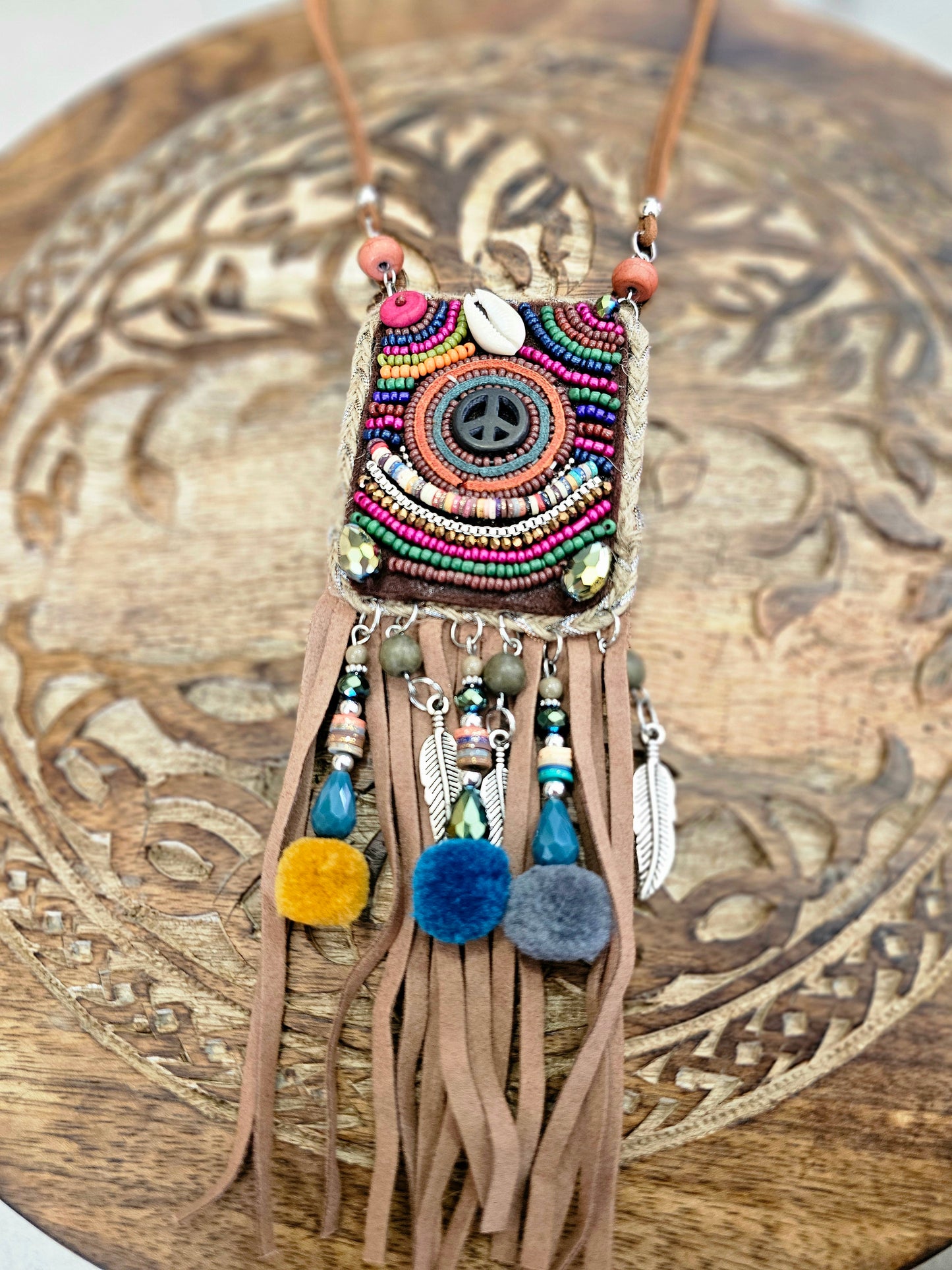 Bohemian necklace with fringe and peace symbol