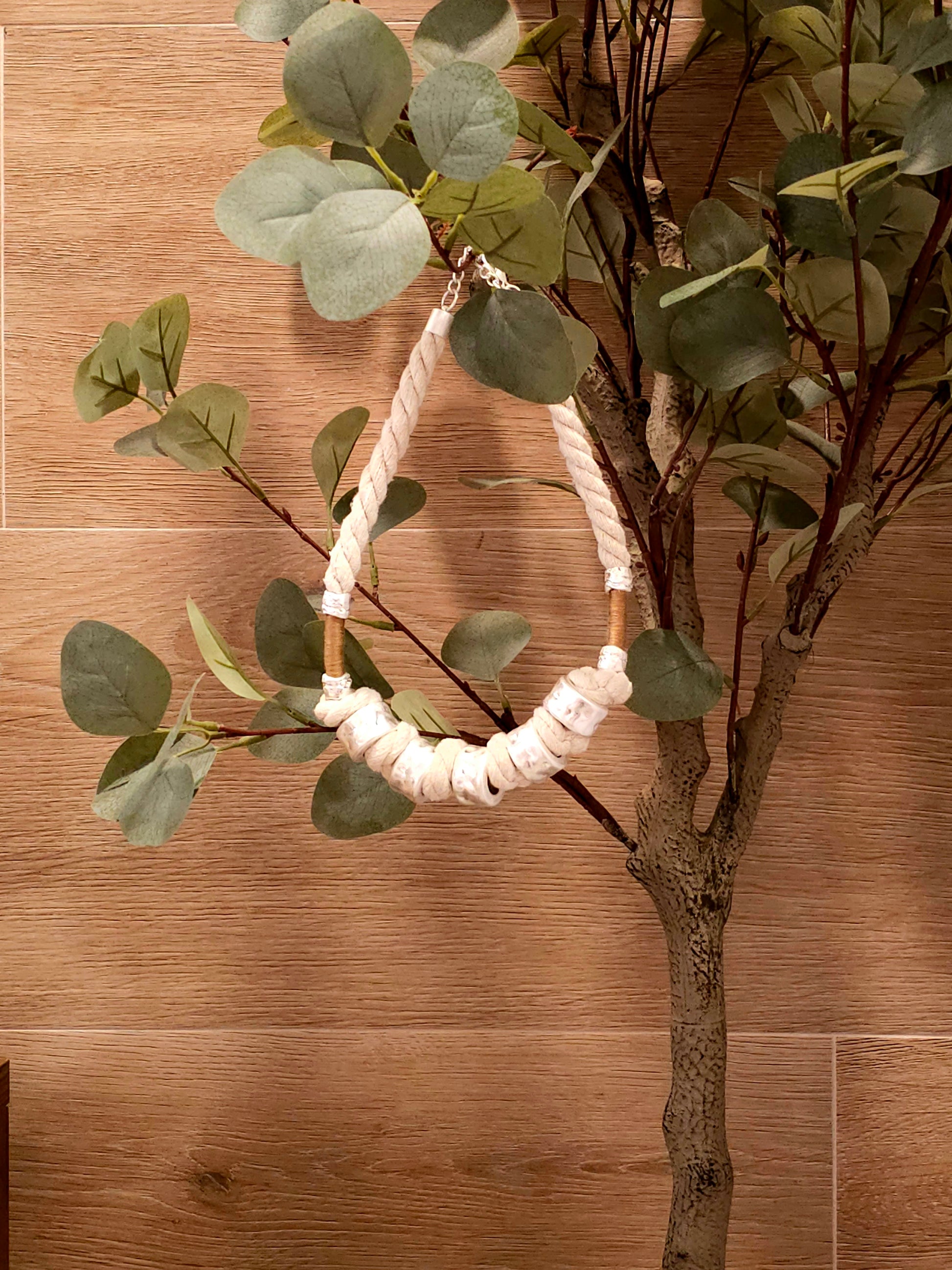 Natural Elegance Necklace with Irregular Beads and Rope Design