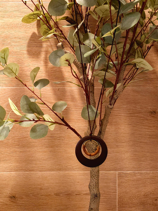 Timeless Circle Necklace with Dark Brown Wooden Pendant