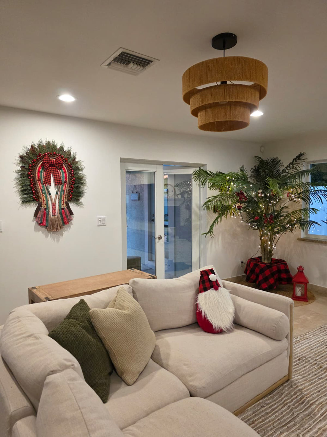HOLIDAY WHISPER